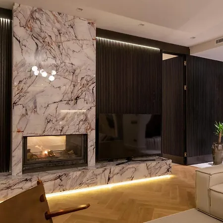 Hills Deluxe Villa *